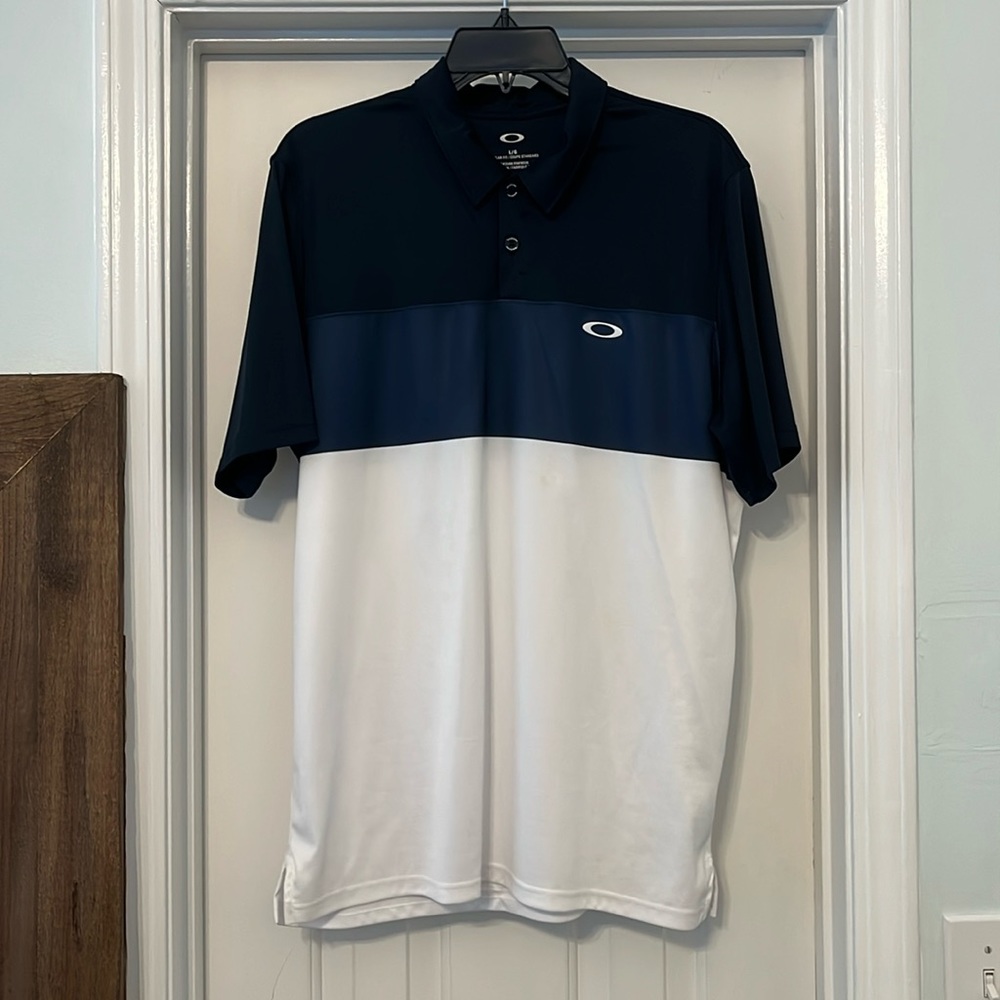 Oakley Polo